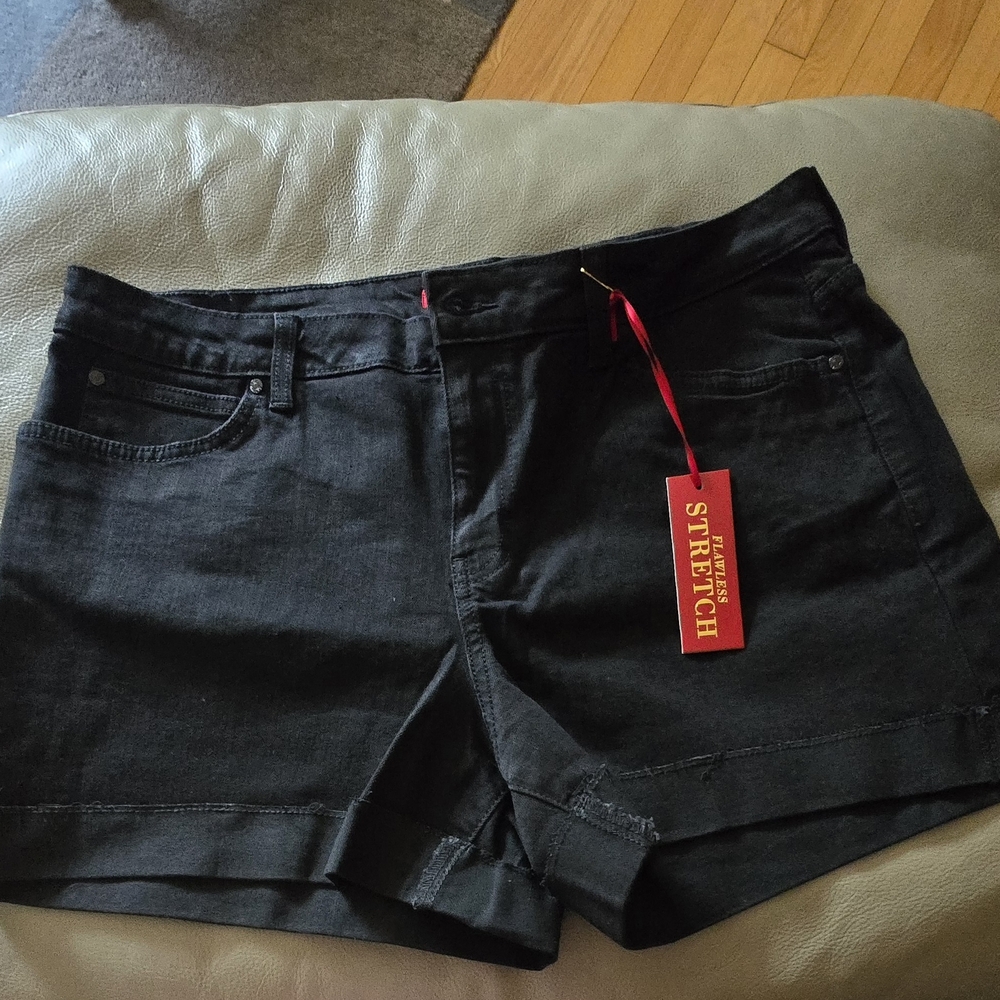 Jennifer Lopez Black Jean Shorts Size 14